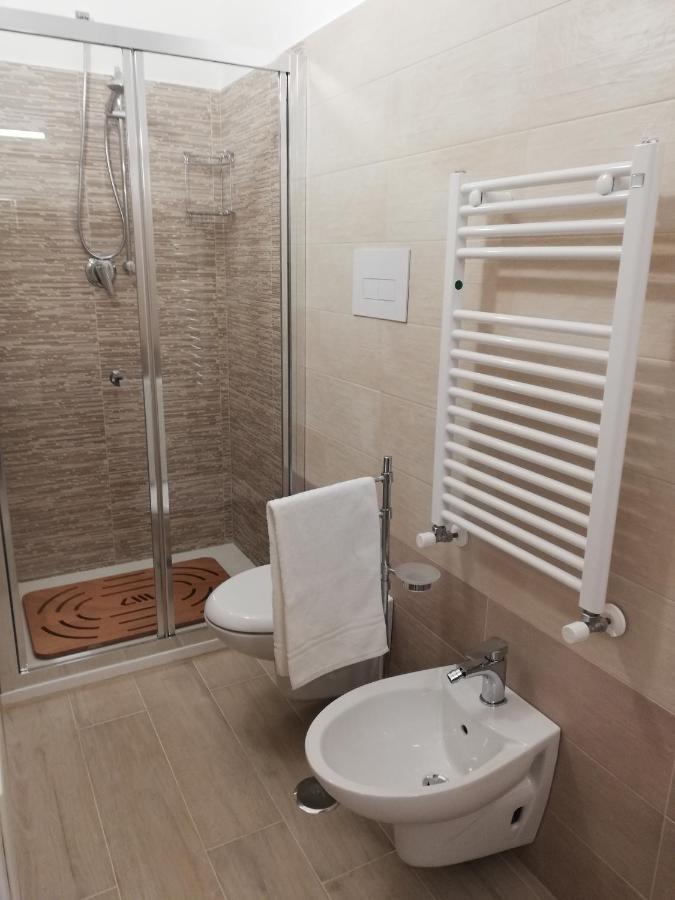 Ostuni Crispi House Hotel Buitenkant foto